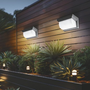 Светильник садовый REXANT ЛОНДОН КАРНАБИ, 4000К, встроенный аккумулятор, солнечная панель Светильник садовый REXANT ЛОНДОН КАРНАБИ, 4000К, встроенный аккумулятор, солнечная панель